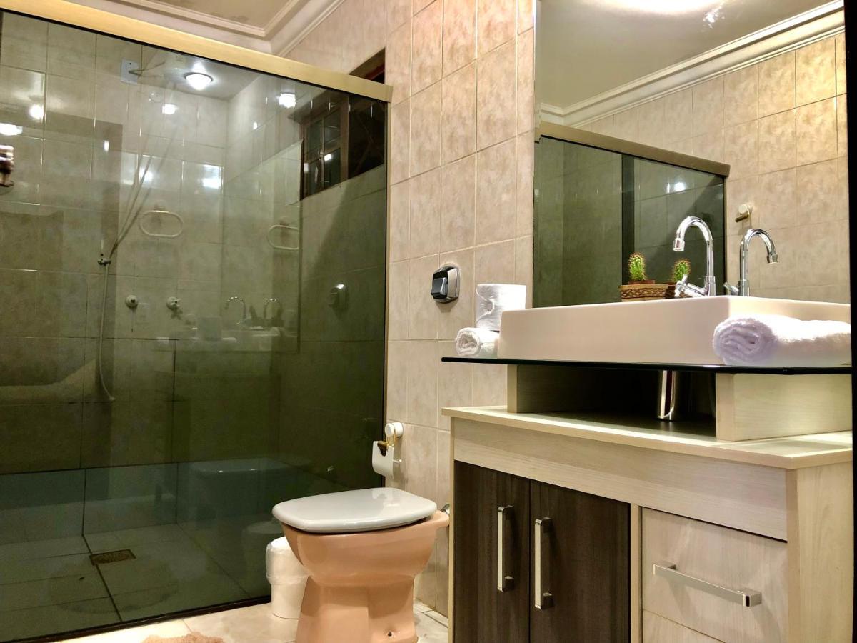 Casa Com Piscina Proximo Atrativos/ Wifi/ Garagem Villa ฟอสดูอีกวาซู ภายนอก รูปภาพ