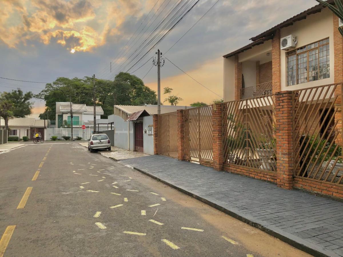 Casa Com Piscina Proximo Atrativos/ Wifi/ Garagem Villa ฟอสดูอีกวาซู ภายนอก รูปภาพ