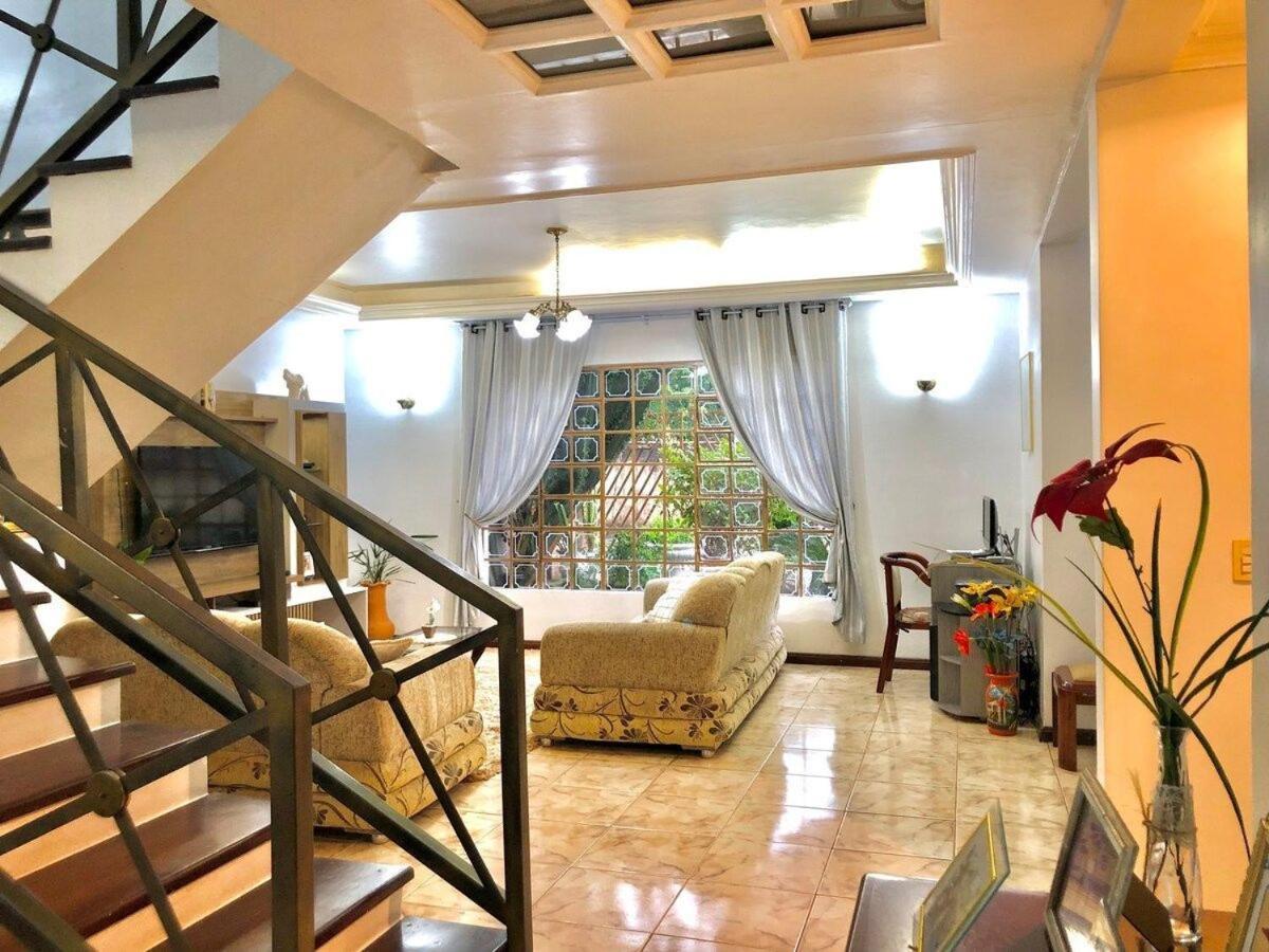Casa Com Piscina Proximo Atrativos/ Wifi/ Garagem Villa ฟอสดูอีกวาซู ภายนอก รูปภาพ