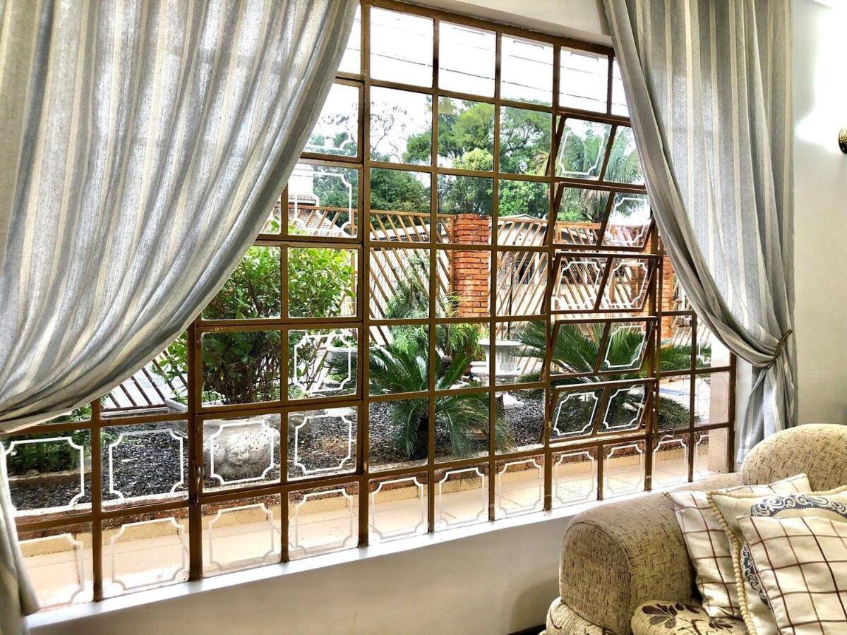 Casa Com Piscina Proximo Atrativos/ Wifi/ Garagem Villa ฟอสดูอีกวาซู ภายนอก รูปภาพ